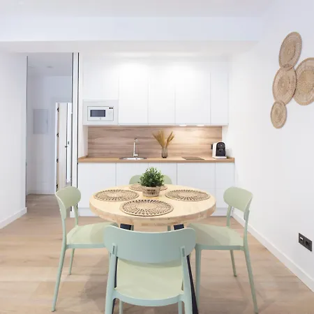 Turisticos D10 Appartement Ávila