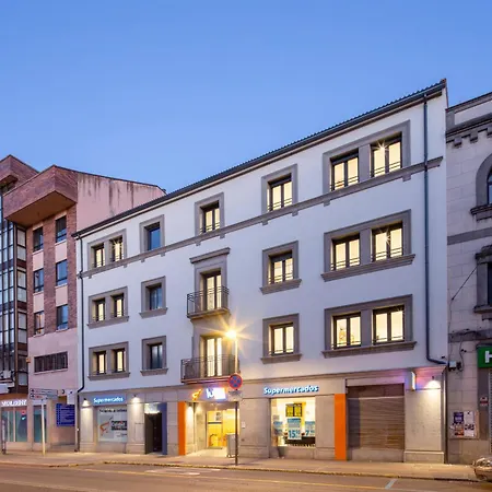 Turisticos D10 Apartment *