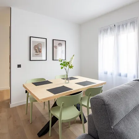 Turisticos D10 * Ávila