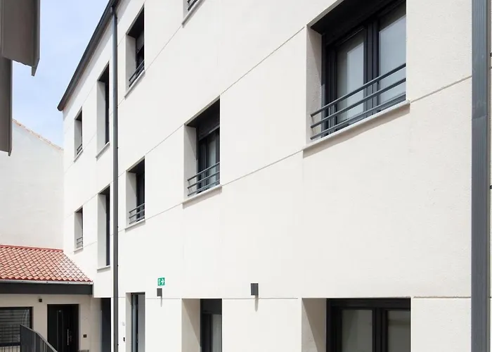 Turisticos D10 Avila