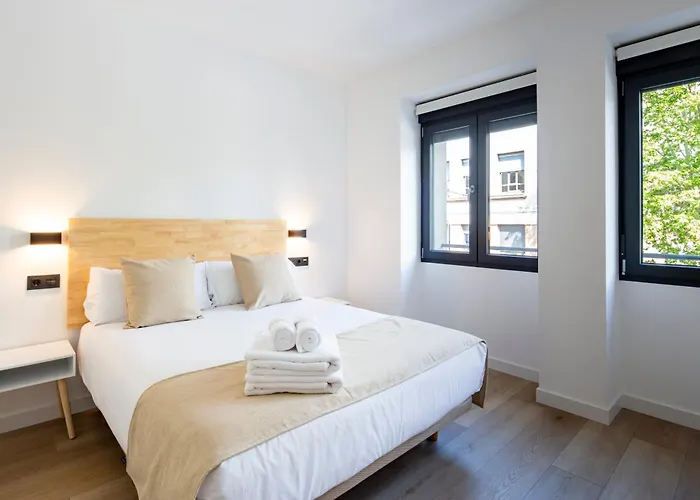 Turisticos D10 * Avila